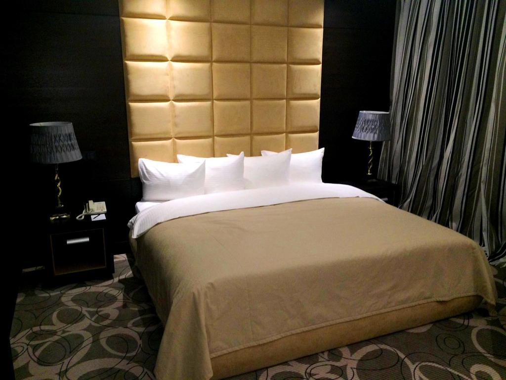 كابتشاجاي Royal Plaza Hotel And Casino الغرفة الصورة