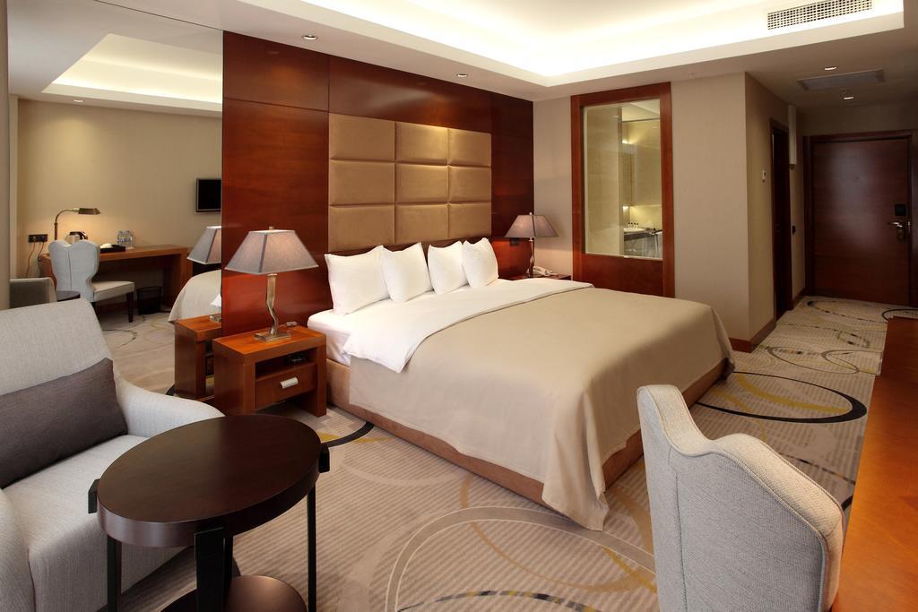 كابتشاجاي Royal Plaza Hotel And Casino الغرفة الصورة