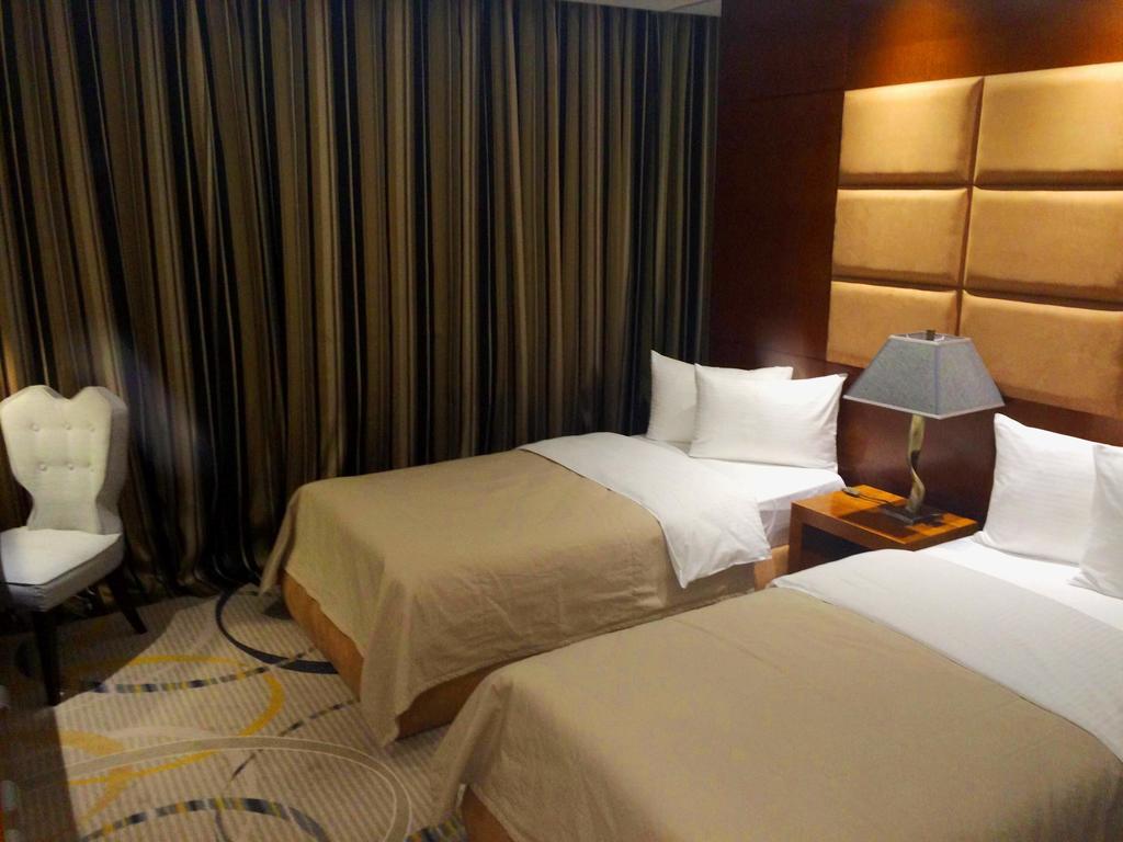 كابتشاجاي Royal Plaza Hotel And Casino الغرفة الصورة